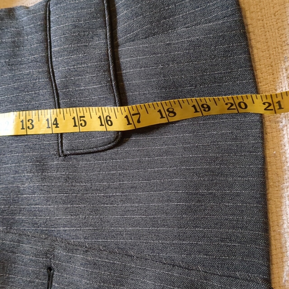 Evan-Picone pinstripe Suit! - Picture 6 of 11